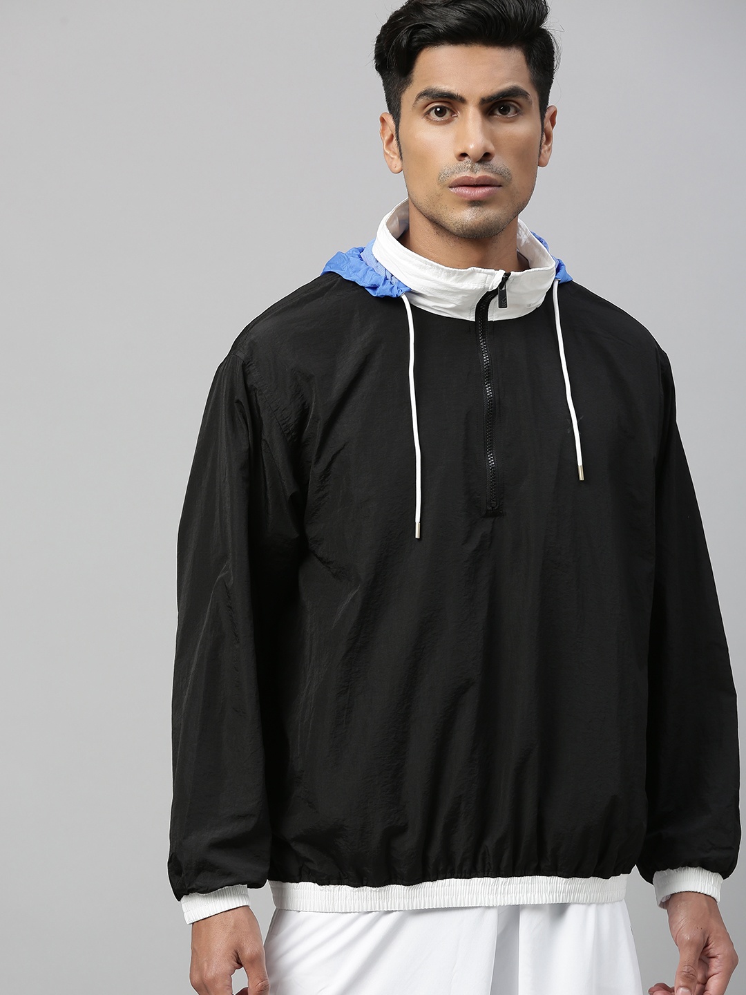 

HRX by Hrithik Roshan Men Black Solid Rapid-Dry Antimicrobial Lifestyle Sporty Jacket