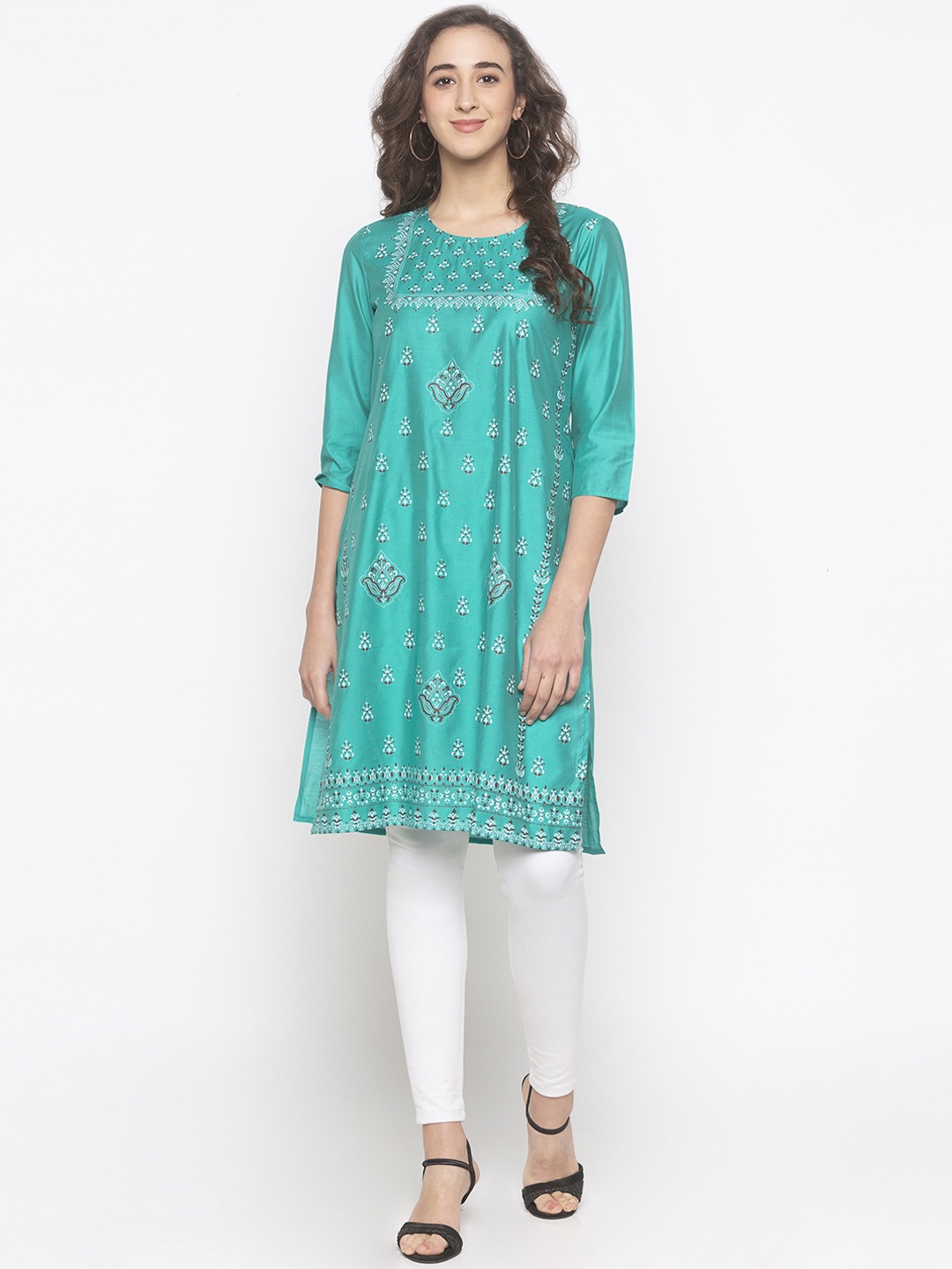 

Globus Women Green Printed Straight Kurta