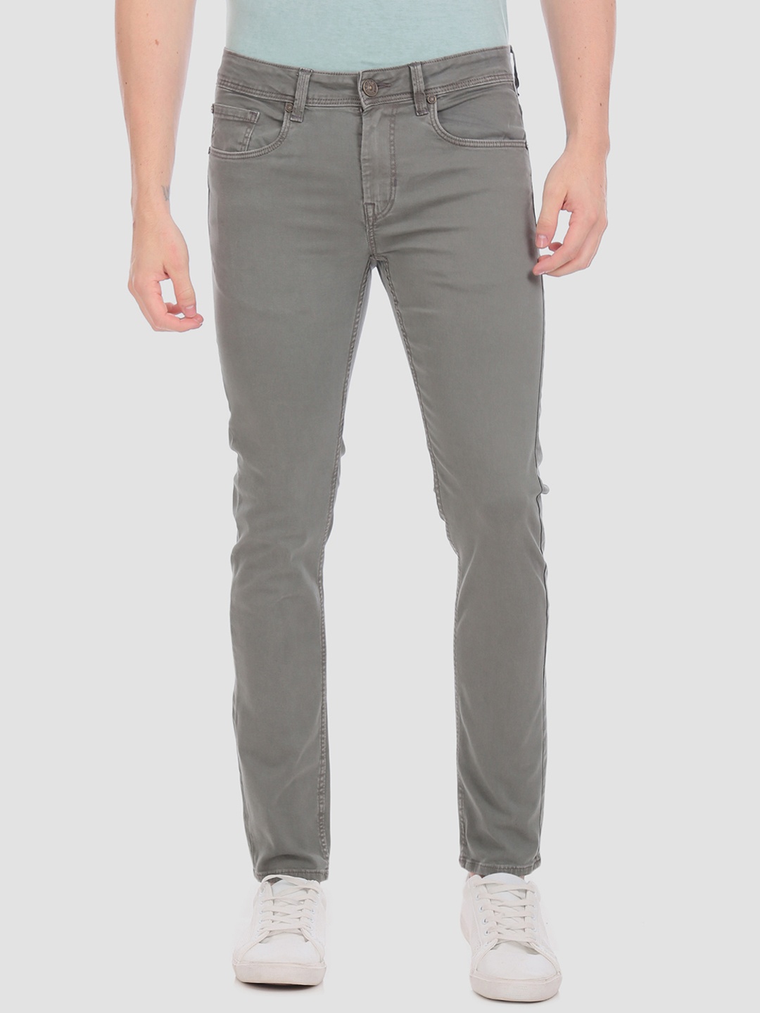 

Colt Men Grey Slim Fit Mid-Rise Clean Look Stretchable Jeans
