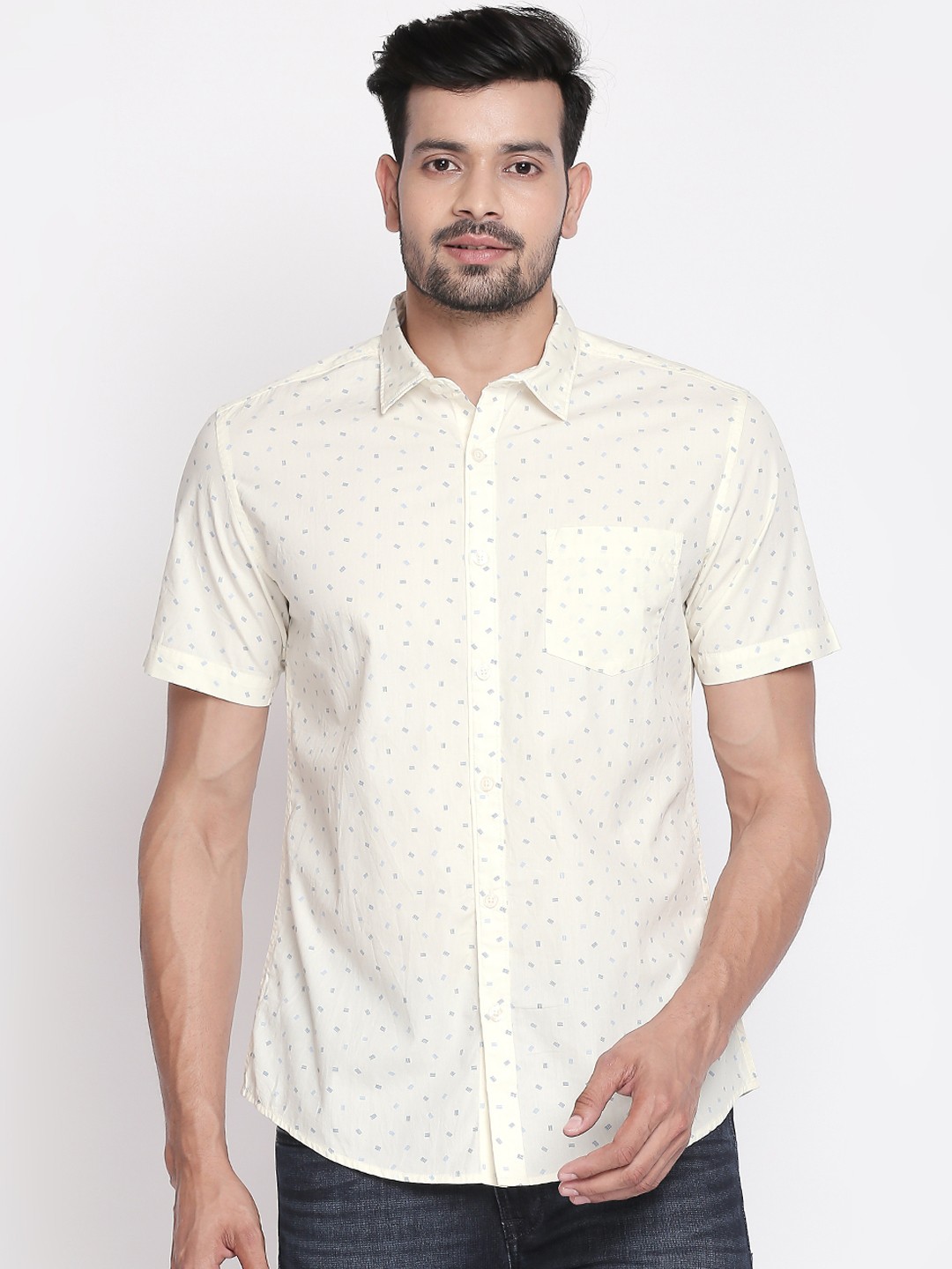 

BYFORD by Pantaloons Men Yellow & Blue Slim Fit Printed Casual Shirt