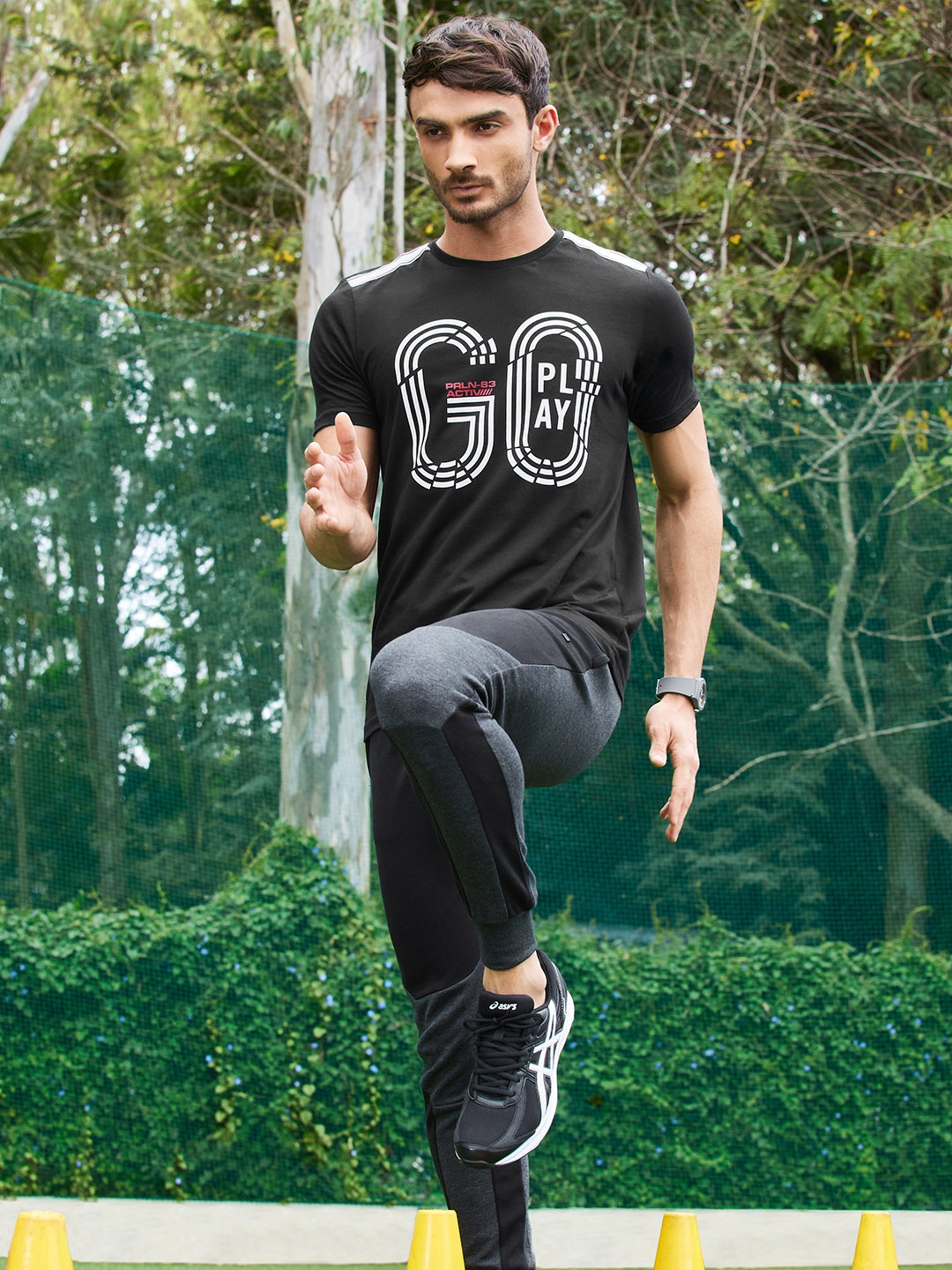 

Proline Active Men Black Printed Round Neck Pure Cotton T-shirt