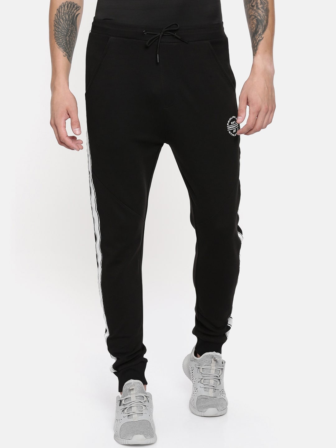 

Proline Active Men Black Solid Joggers