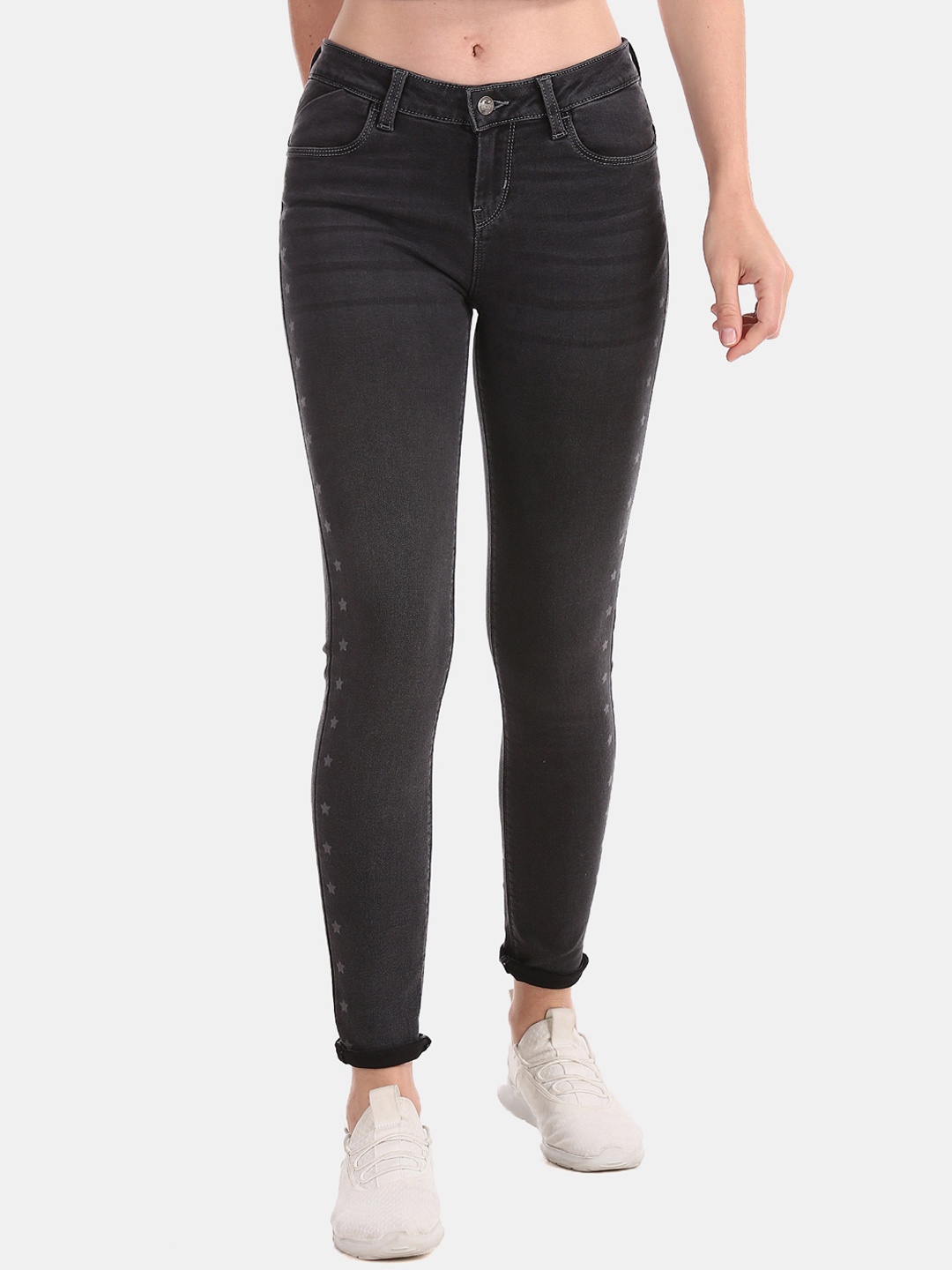 

Cherokee Women Black Skinny Fit Mid-Rise Clean Look Stretchable Jeans