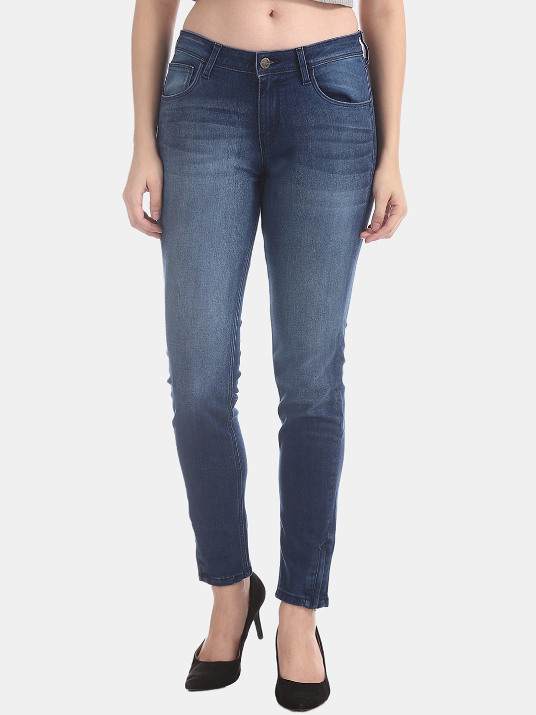 

Cherokee Women Blue Slim Fit Mid-Rise Clean Look Jeans