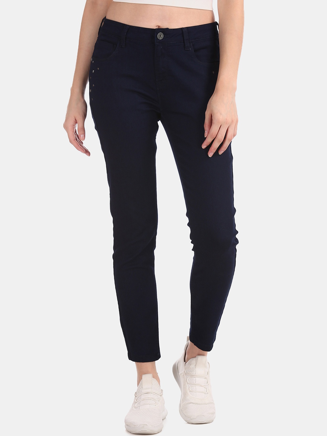 

Sugr Women Navy Blue Regular Fit Mid-Rise Clean Look Jeans