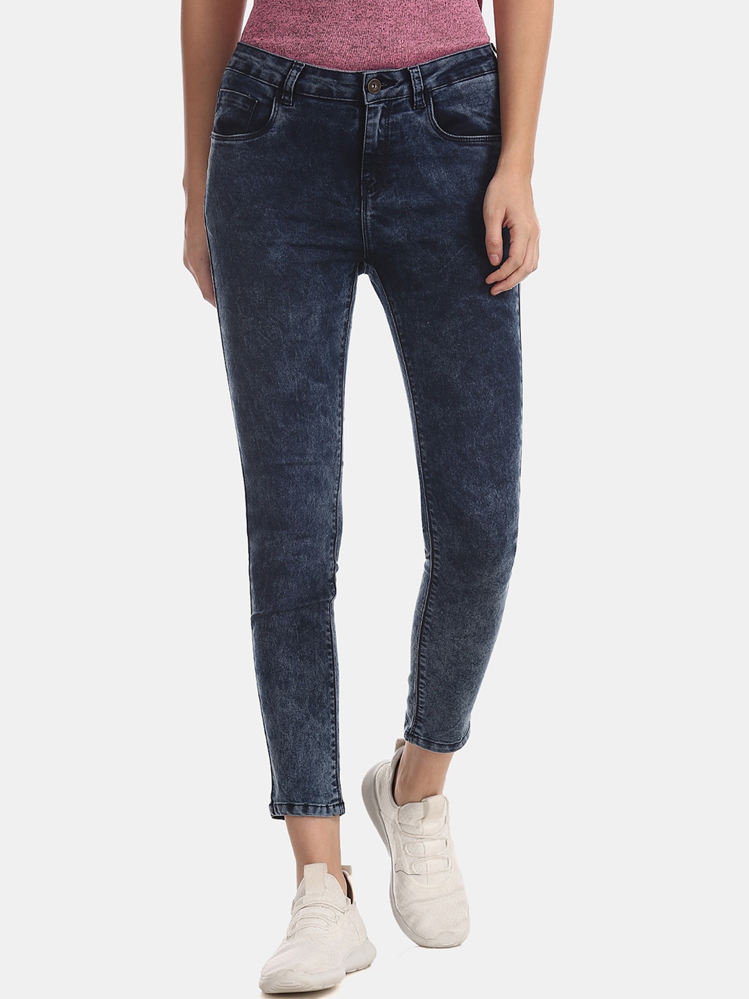

Sugr Women Navy Blue Regular Fit Mid-Rise Clean Look Stretchable Jeans