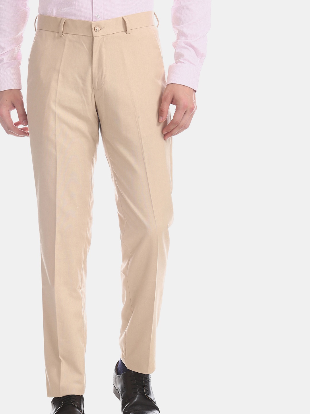 

Excalibur Men Beige Regular Fit Solid Formal Trousers