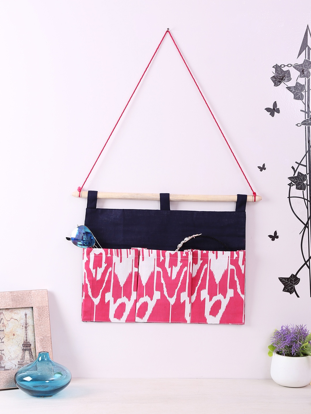 

Rajasthan Decor Black & Pink Printed Multipurpose 3 Pocket Wall Hanging Organiser