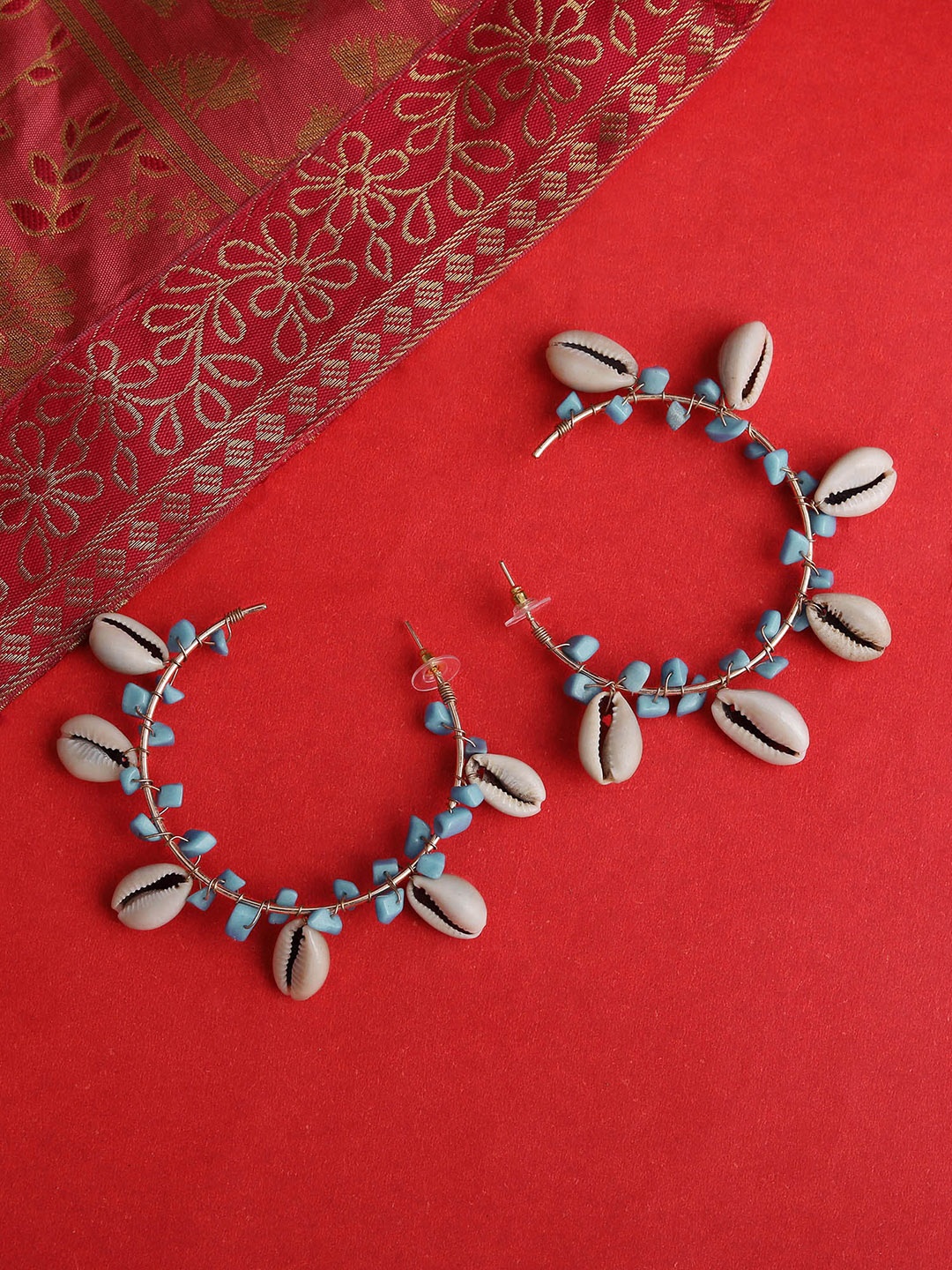 

Blueberry Blue & Off-White Gold-Plated Handcrafted Beaded Cowry Detail Half Hoop Earrings