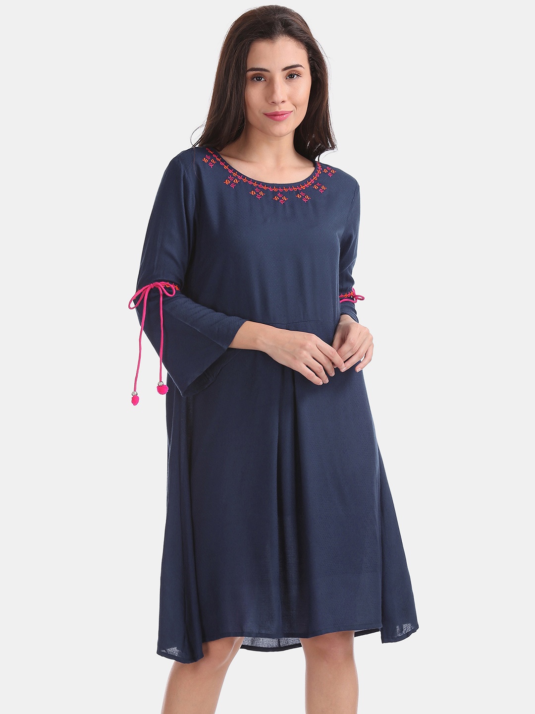 

Bronz Women Navy Blue Solid A-Line Dress