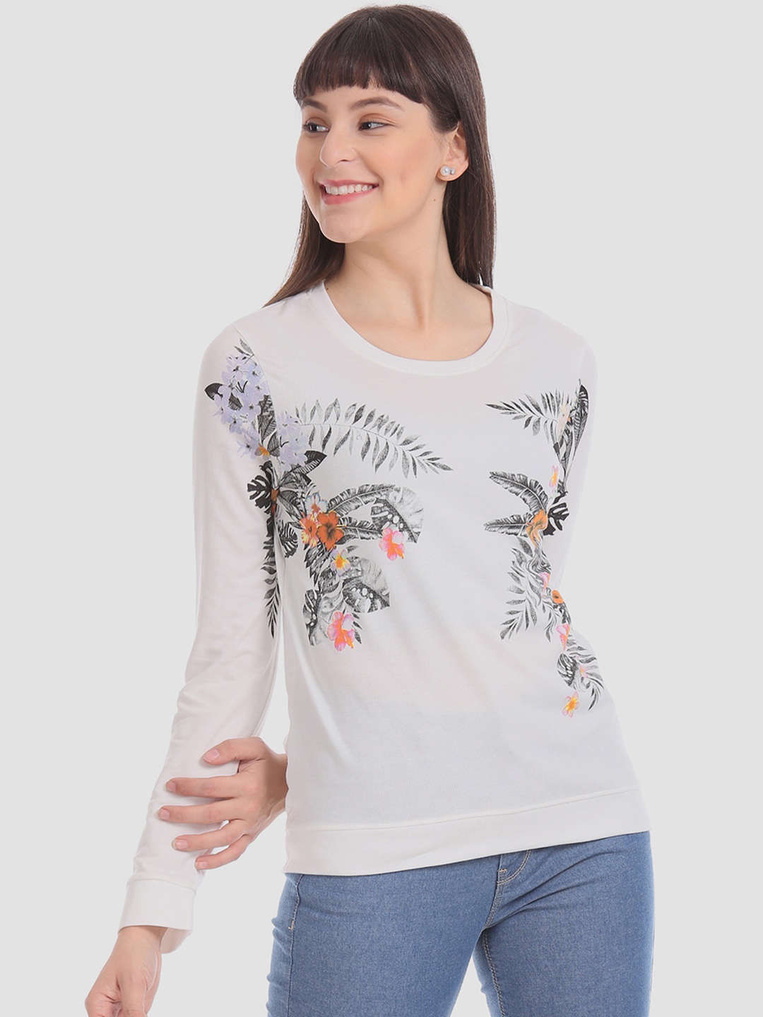 

Cherokee Women White Printed Sweatshirt