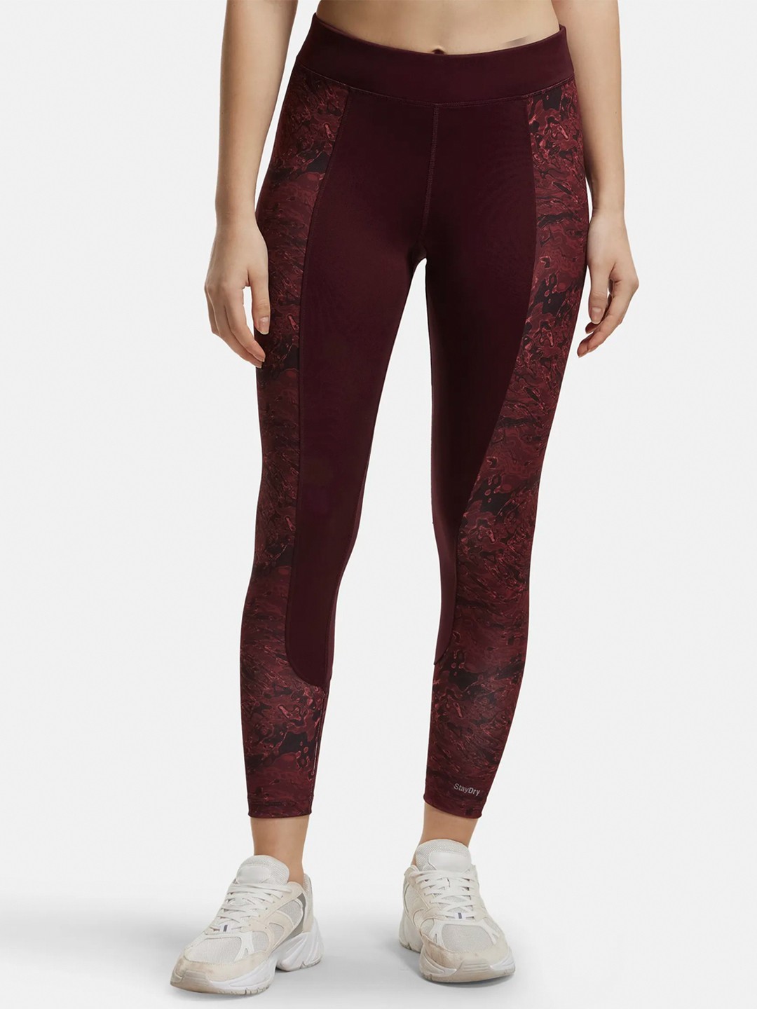 

Jockey Panel Printed Performance Leggings with Coin Pocket, Burgundy