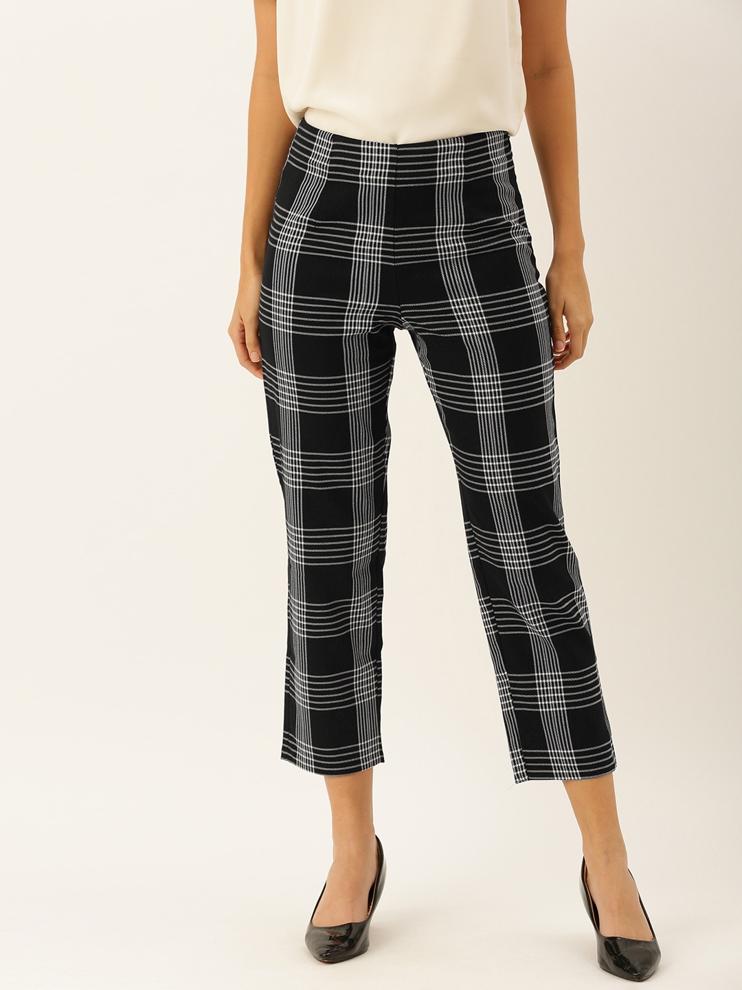 

FOREVER 21 Women Black & White Regular Fit Checked Culottes