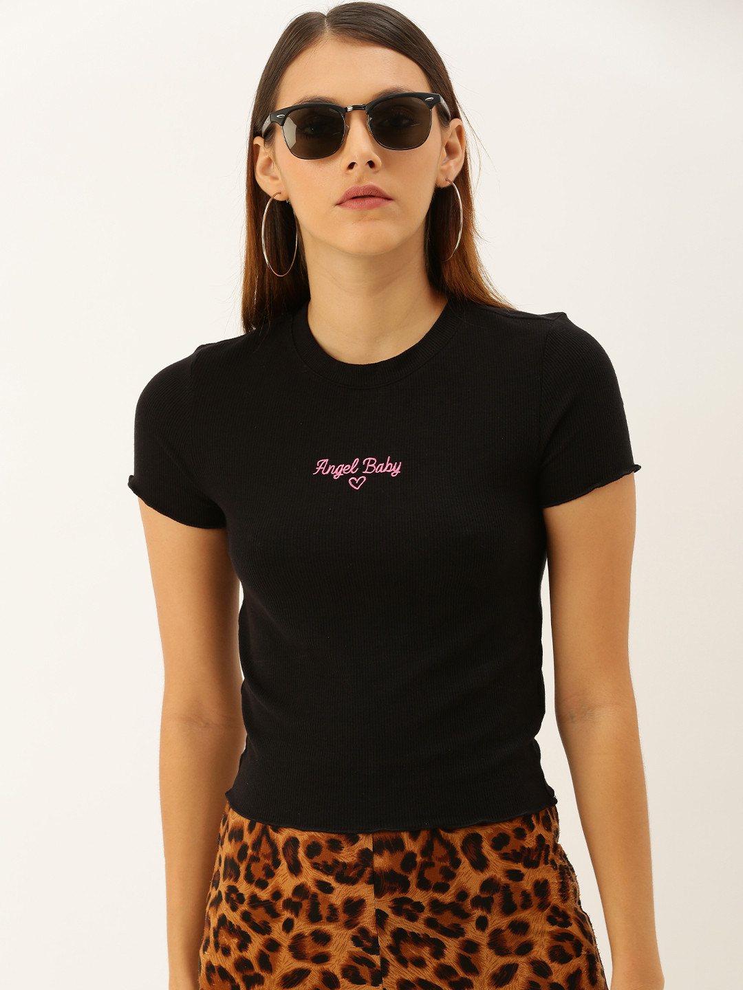 

FOREVER 21 Women Black Solid Fitted Top With Lettuce Edge