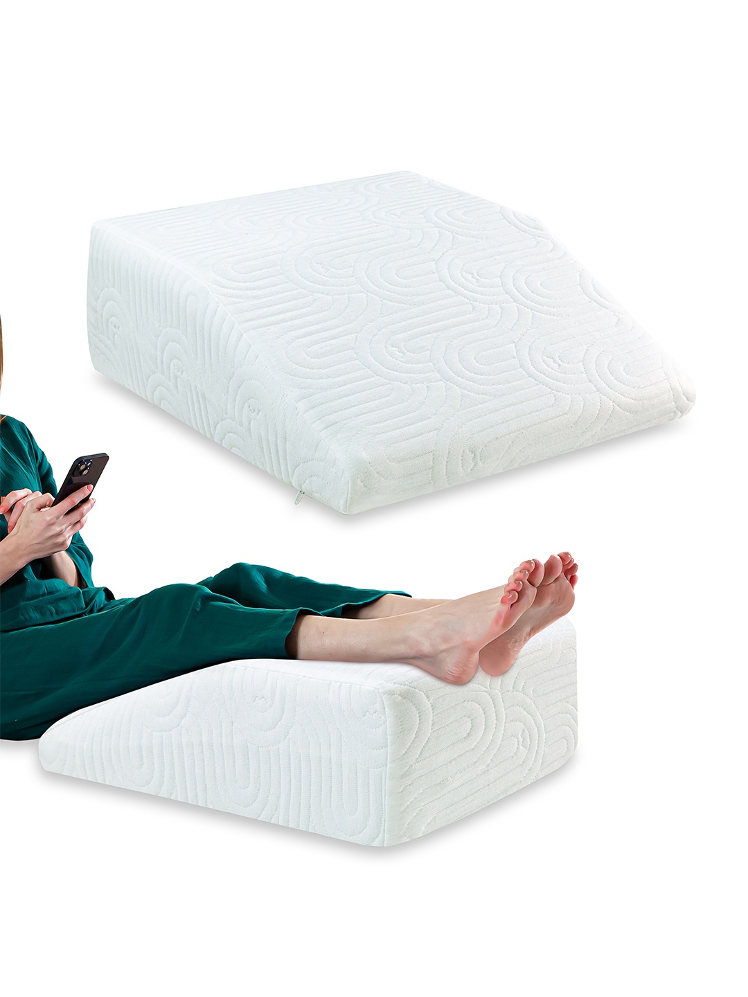 

The White Willow White Memory Foam Elevated Leg Rest Wedge Pillow