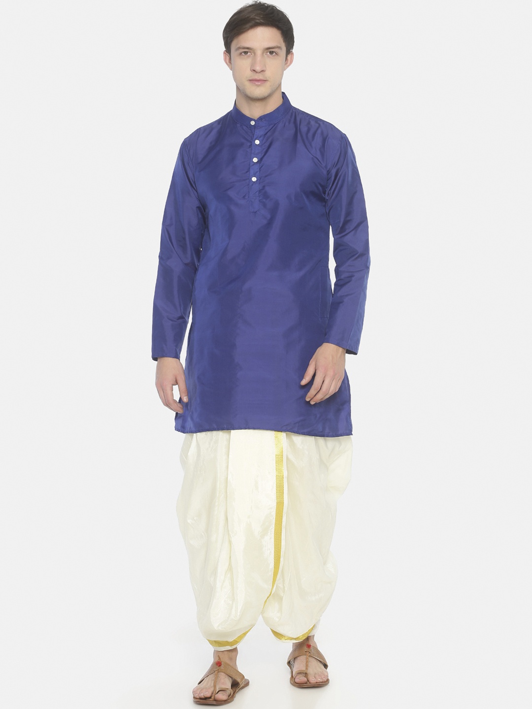 

Sethukrishna Men Navy Blue Solid Kurta with Dhoti Pants