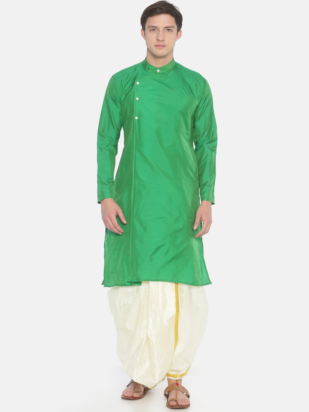 

Sethukrishna Men Green & Off-White Solid Angrakha Kurta with Dhoti Pants