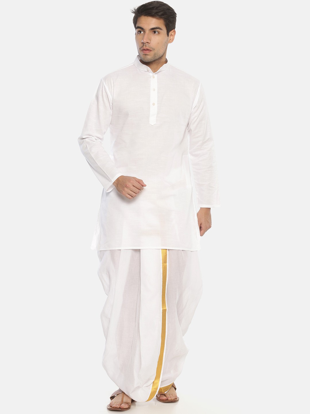 

Sethukrishna Men White Solid Kurta with Dhoti Pants