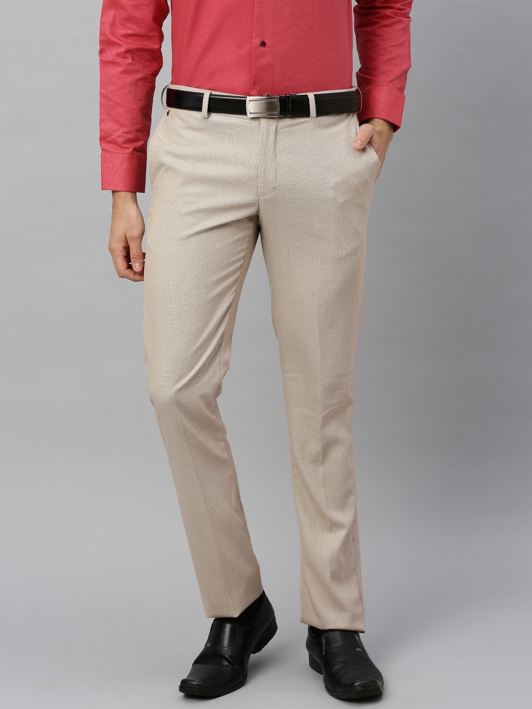 

Blackberrys Men Beige Tapered Fit Self Design Formal Trousers