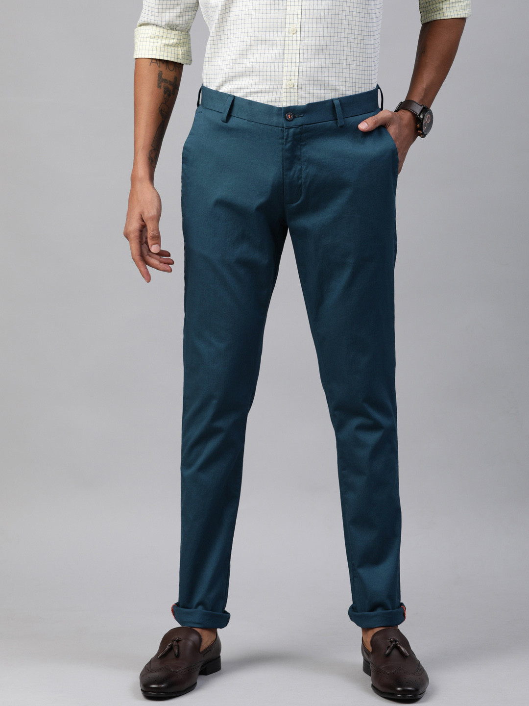 

Blackberrys Men Teal Blue B-91 Skinny Fit Self Design Regular Trousers