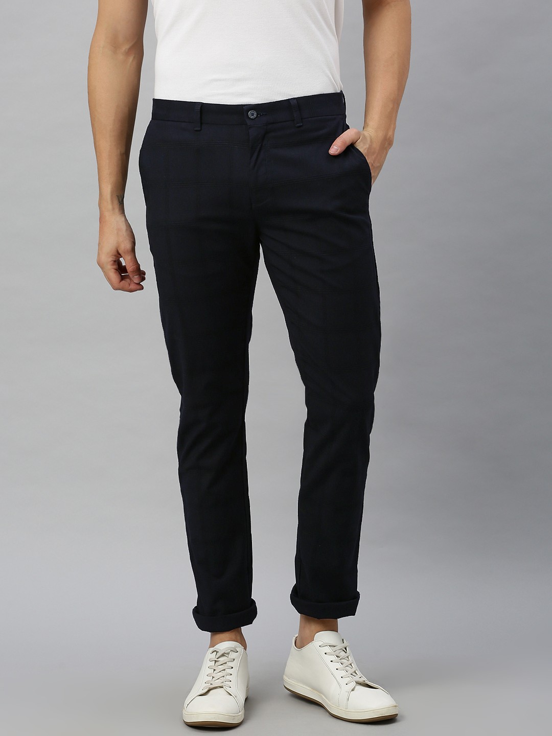

Blackberrys Men Navy Blue B-95 Tapered Regular Fit Checked Regular Trousers