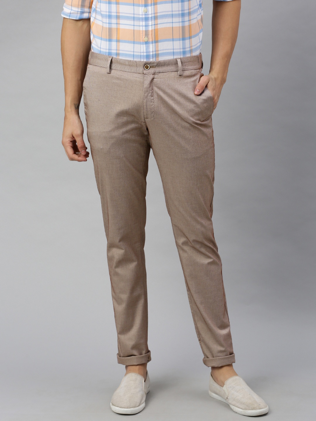

Blackberrys Men Beige B-95 Skinny Fit Self Design Regular Trousers