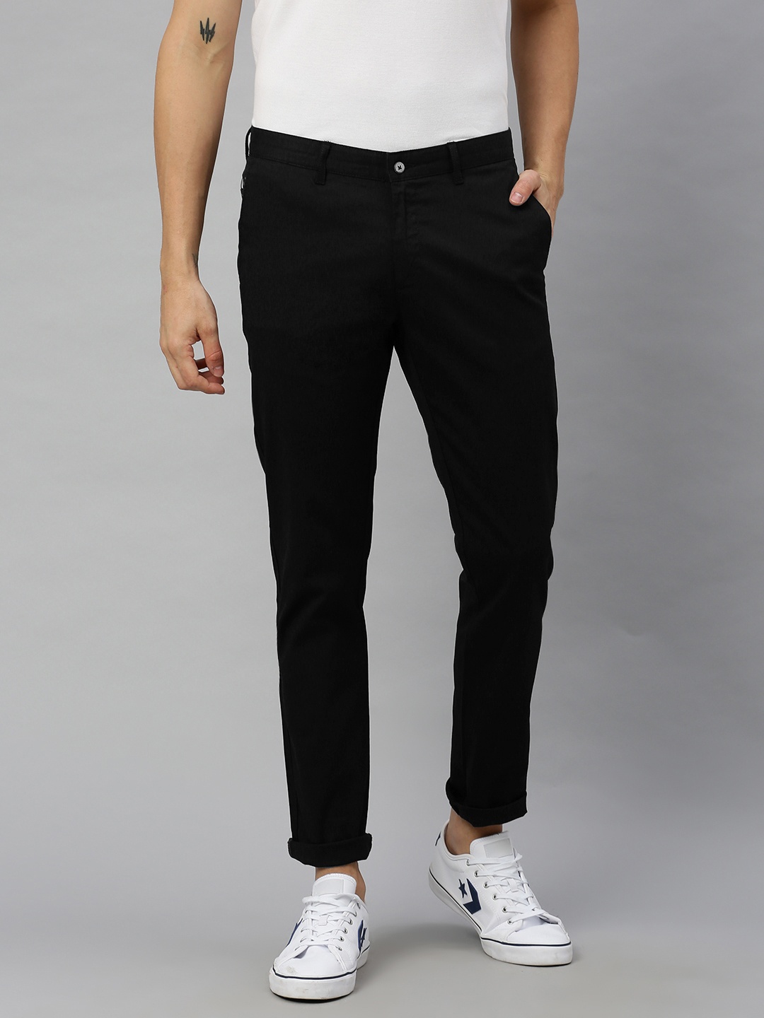 

Blackberrys Men Black Solid Regular Trousers