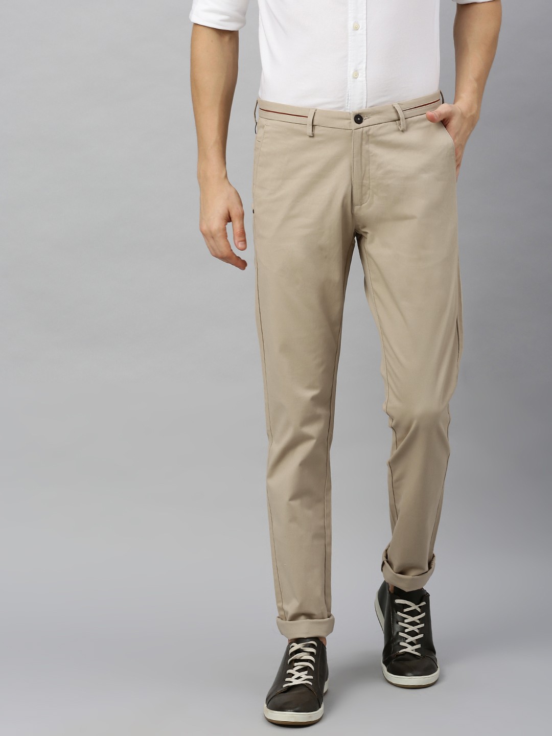 

Blackberrys Men Khaki Solid Roger Slim Fit Trousers