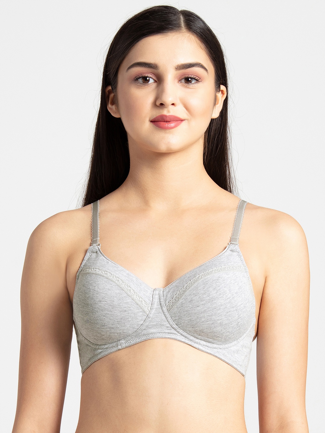 

Jockey Grey Solid Non-Wired Lightly Padded Everyday Bra FE25-0105