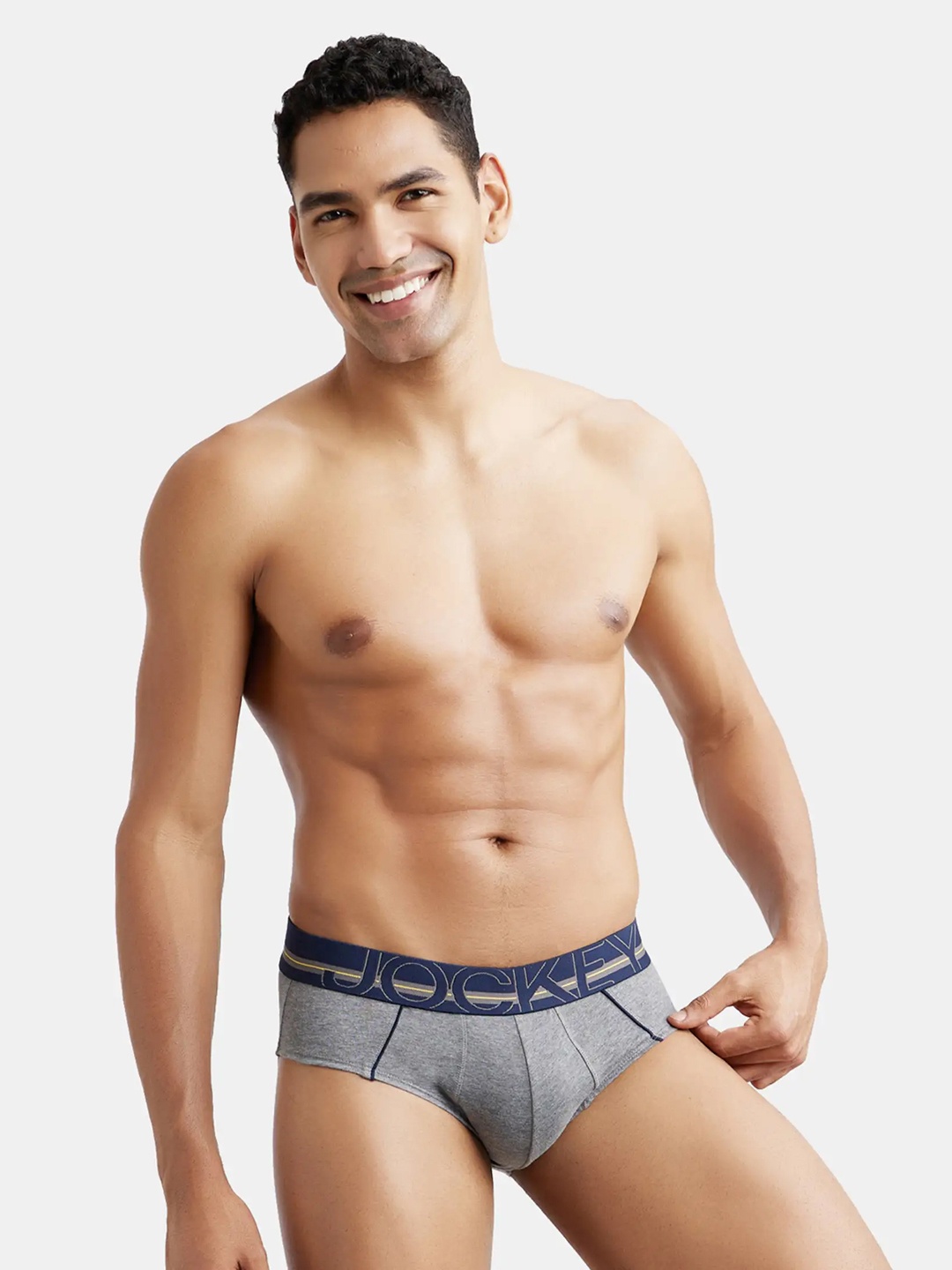 

Jockey Combed Cotton Brief with Ultrasoft Waistband-US14, Assorted