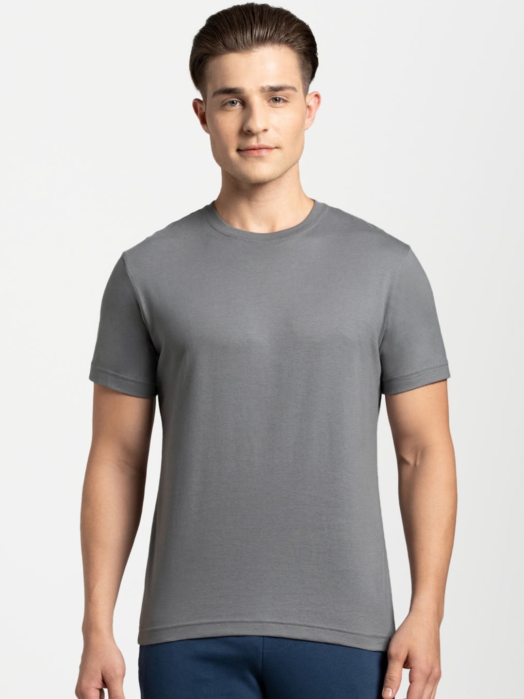 

Jockey Men Grey Solid Round Neck Lounge T-shirt