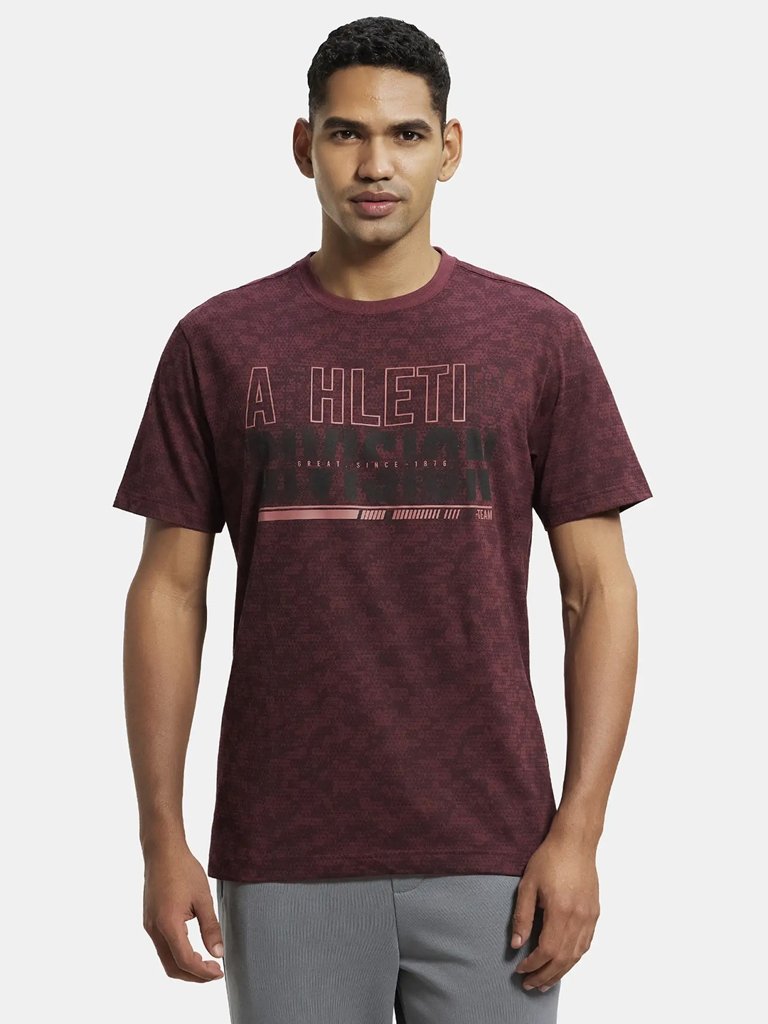 

Jockey Combed Cotton Rich Round Neck Half Sleeve Tshirt-2714, Maroon