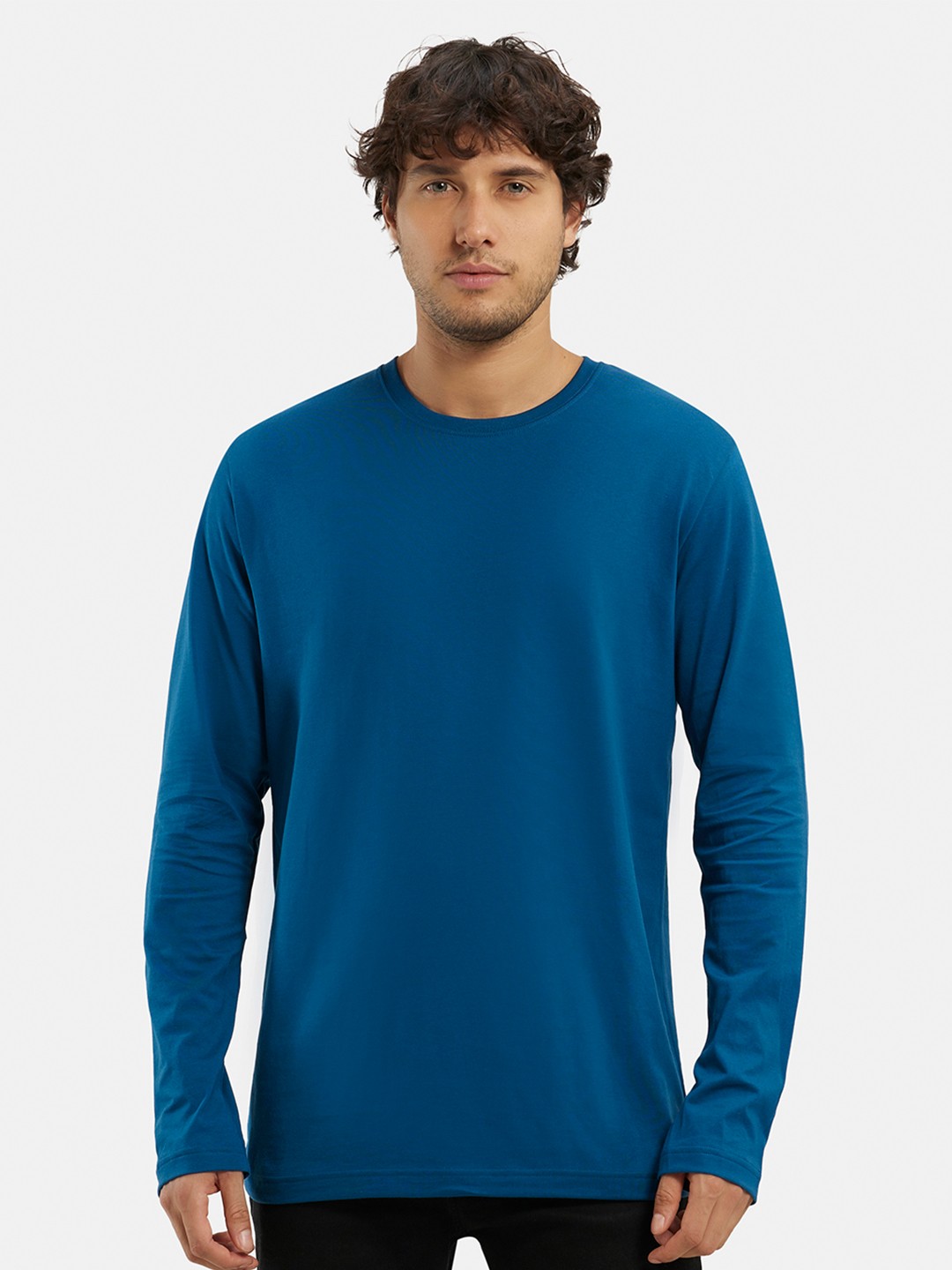 

Jockey Super Combed Cotton Rich Solid Round Neck Full Sleeve T-shirt-AM95, Navy blue