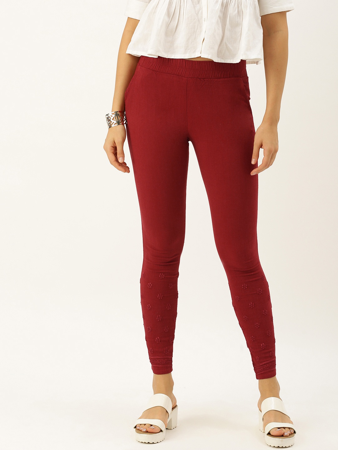 

Soch Women Maroon Regular Fit Emroidered Regular Trousers