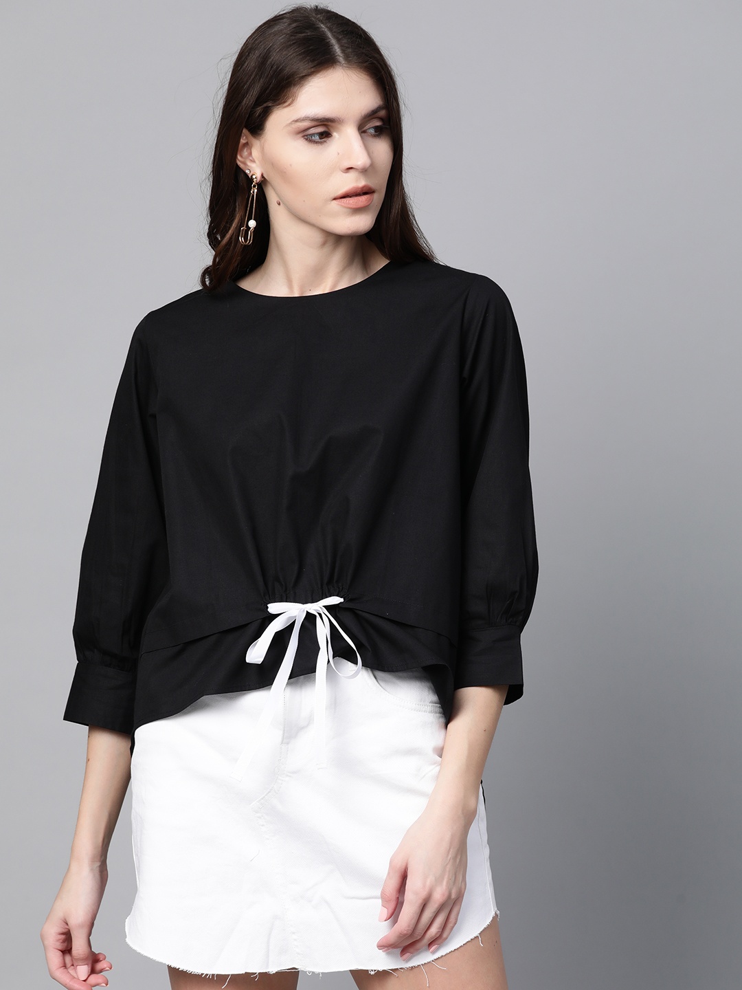 

SASSAFRAS Women Black Solid High-Low Boxy Top