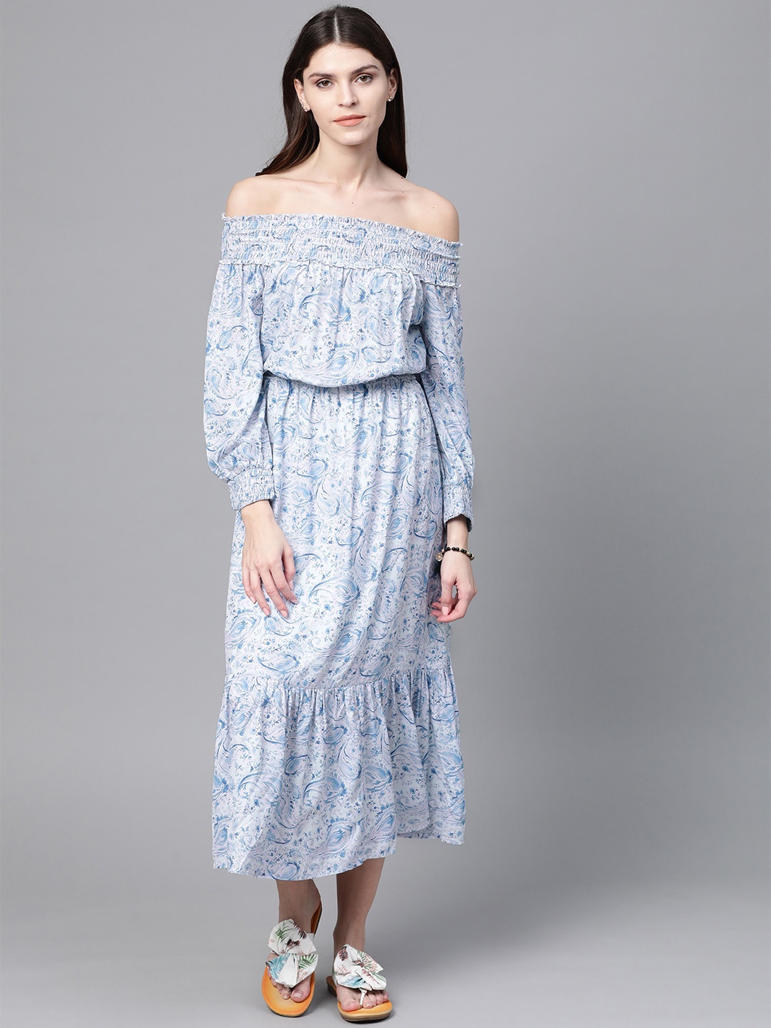 

SASSAFRAS Women Blue & White Paisley Print Blouson Dress