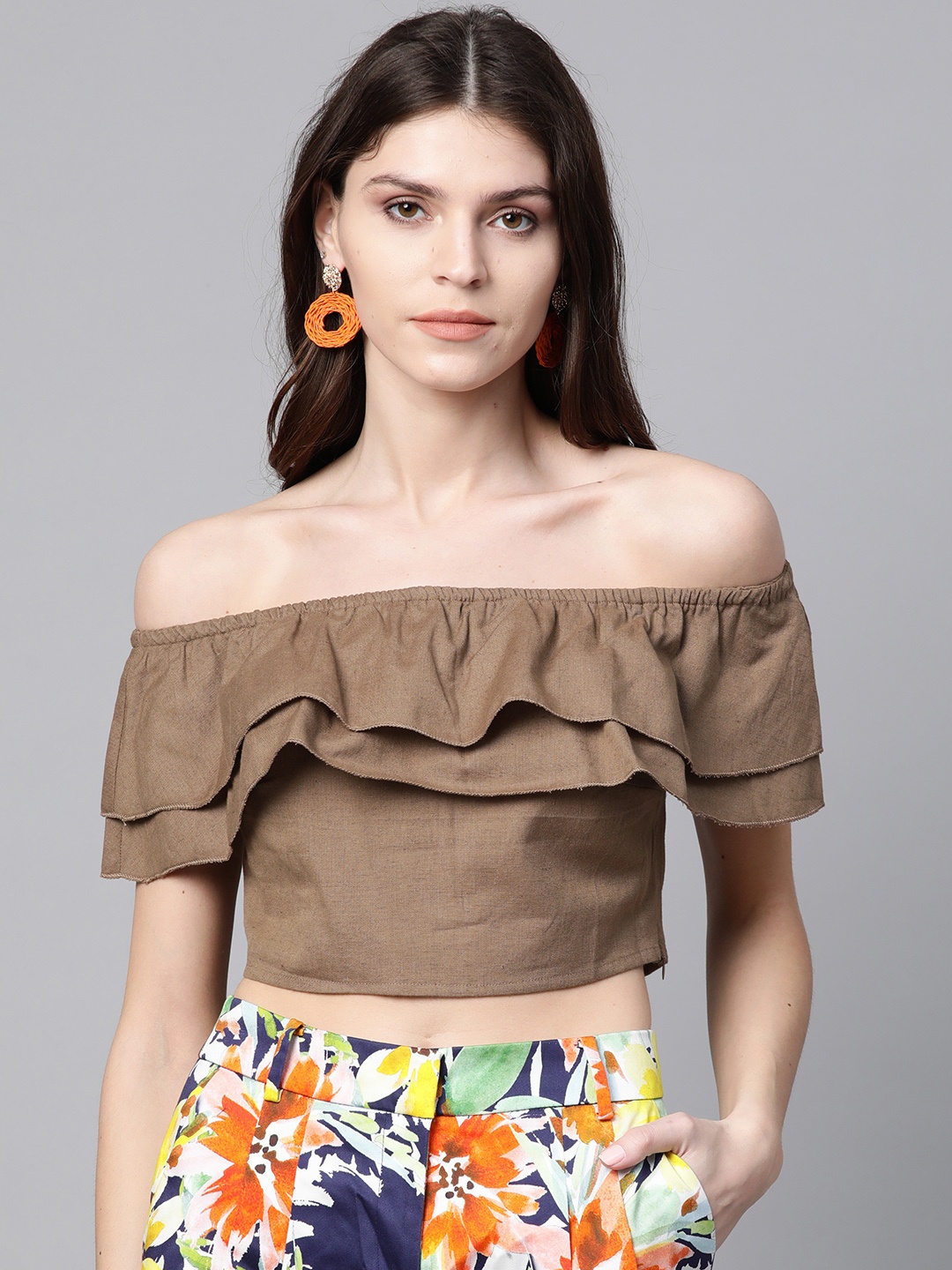 

SASSAFRAS Women Olive Brown Solid Layered Cropped Bardot Top