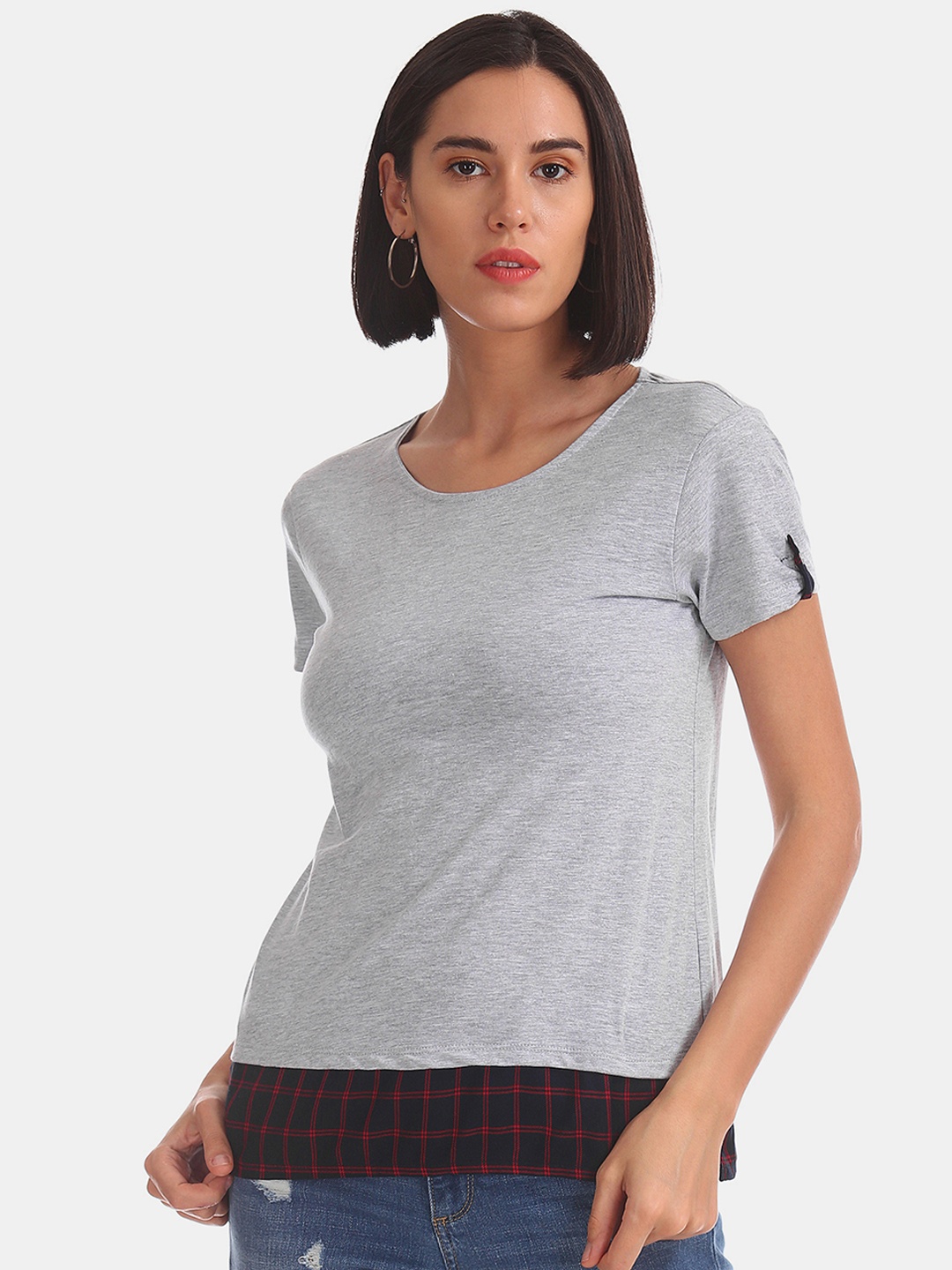 

Cherokee Women Grey Solid Top