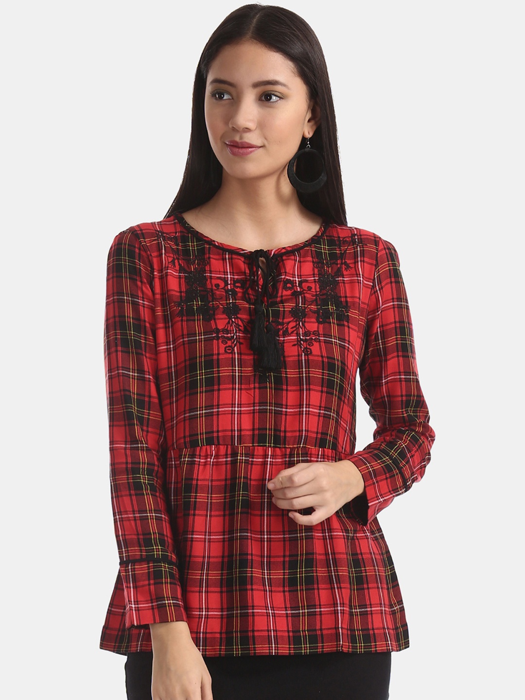 

Cherokee Women Red Checked Top