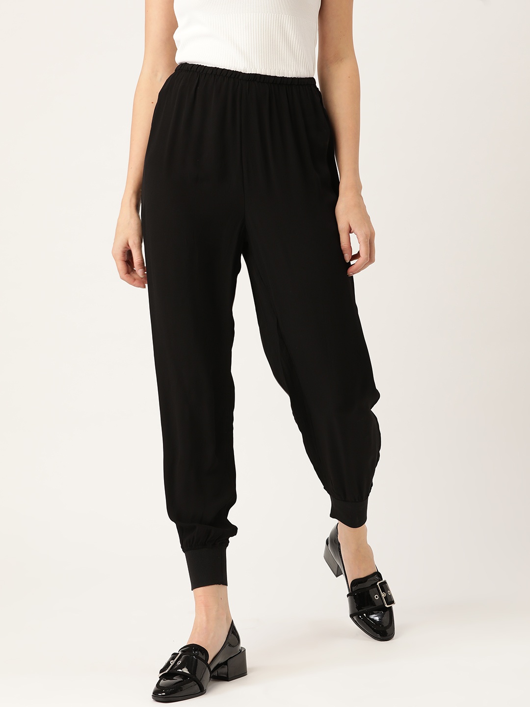 

MANGO Women Black Regular Fit Solid Joggers