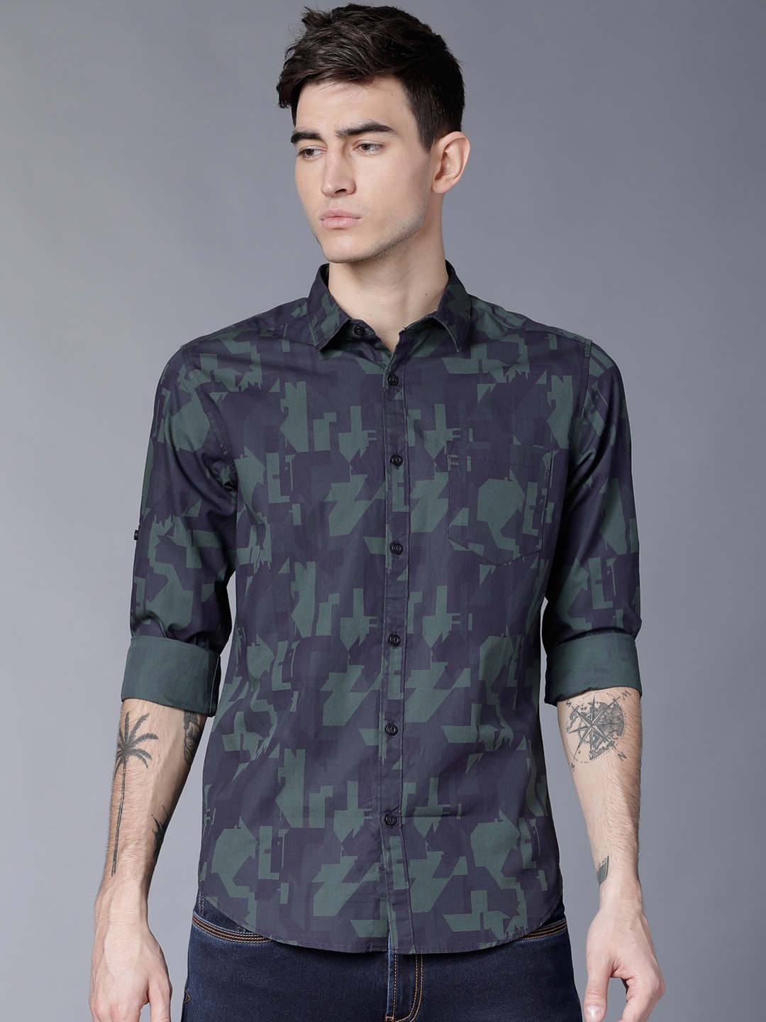 

HIGHLANDER Men Navy Blue & Olive Green Slim Fit Printed Casual Shirt