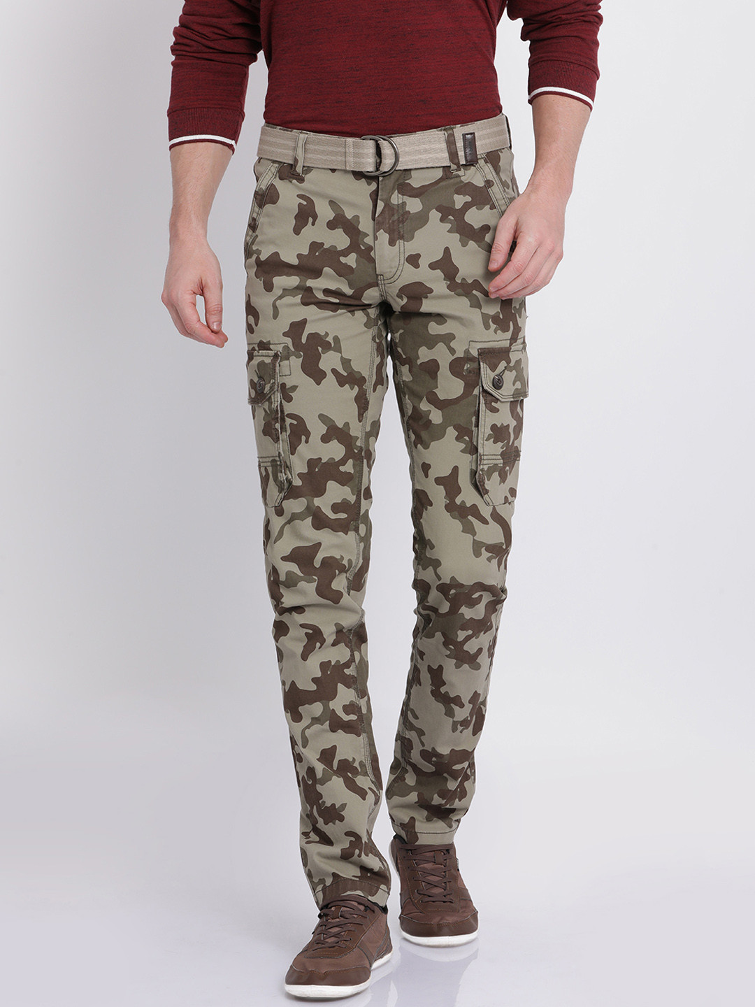 

t-base Men Olive Green & Brown Slim Fit Camouflage Print Cargos