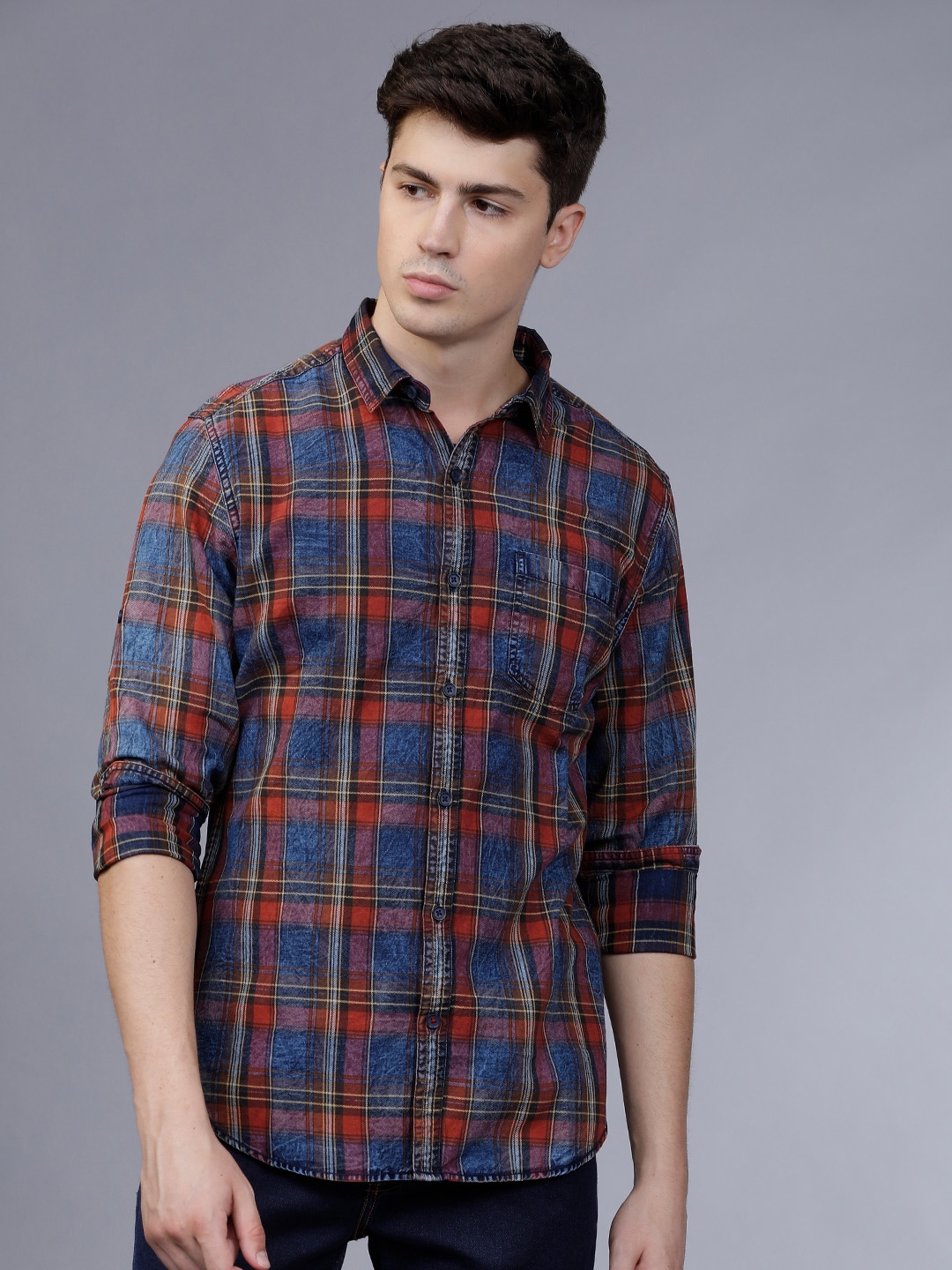 

LOCOMOTIVE Men Blue & Rust Red Slim Fit Checked Yarn Dyed Casual Shirt