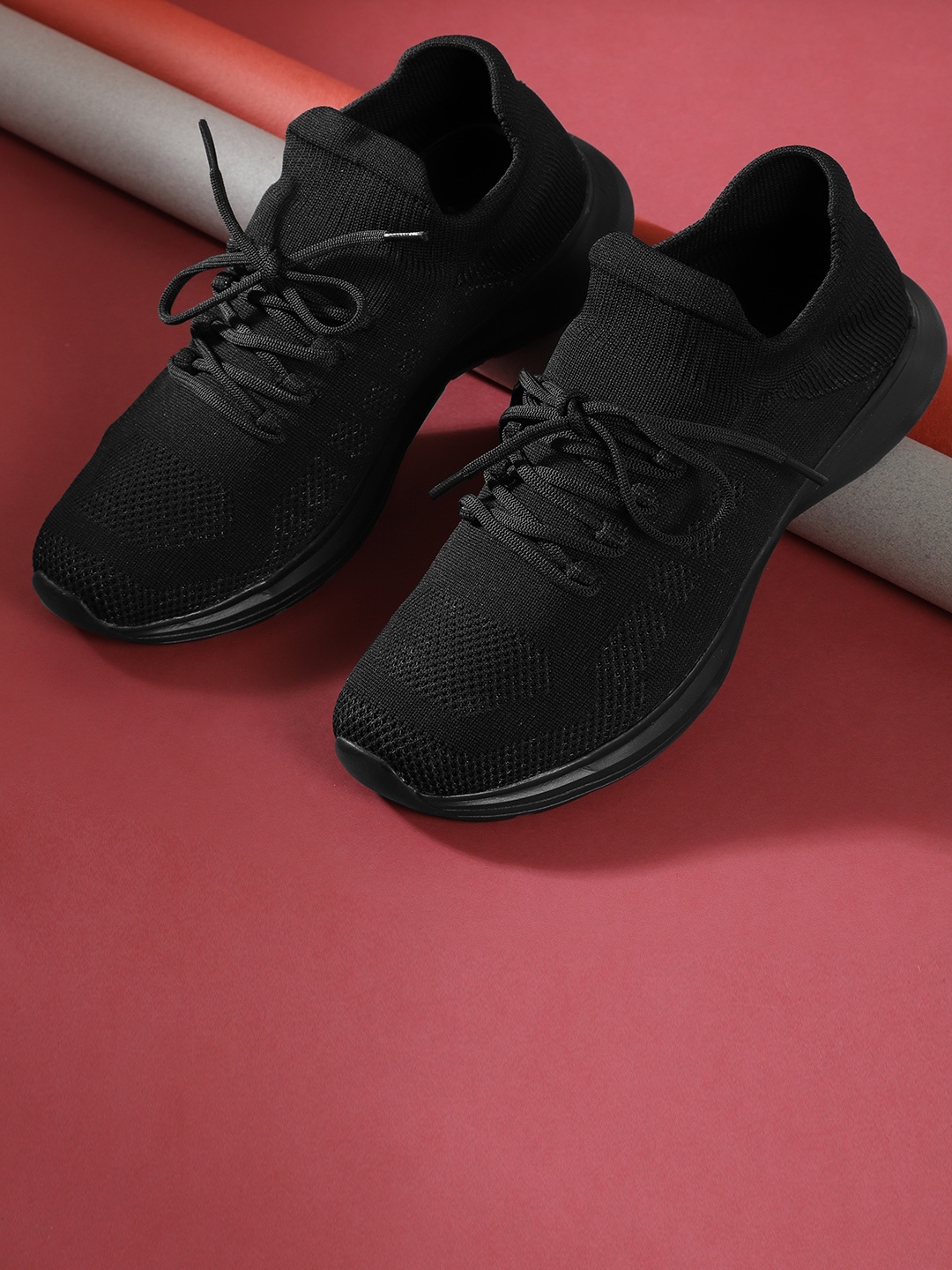 

Crew STREET Men Black Woven Design Running Shoes