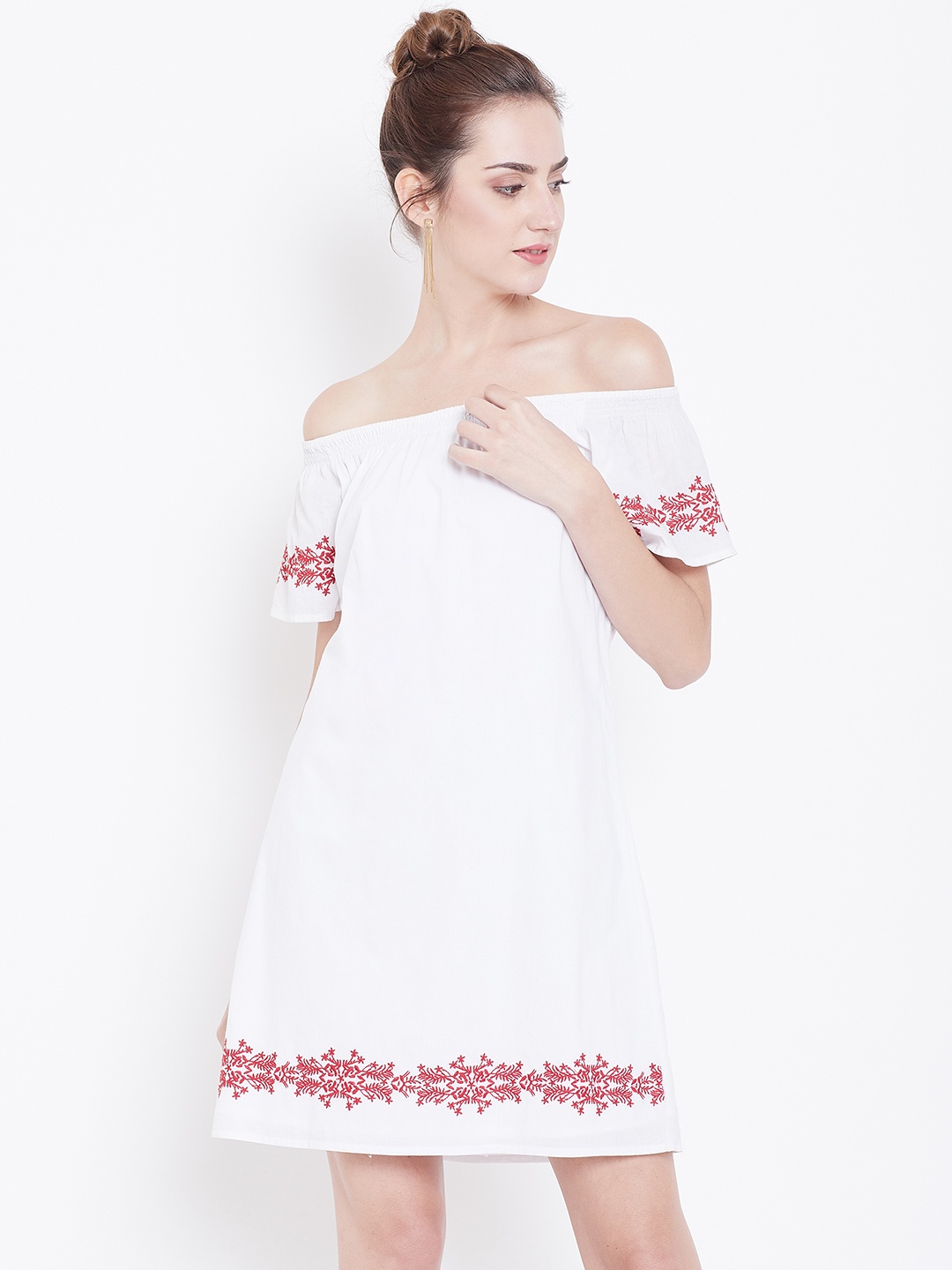 

DODO & MOA Women White Embroidered Detail Off-Shoulder A-Line Dress