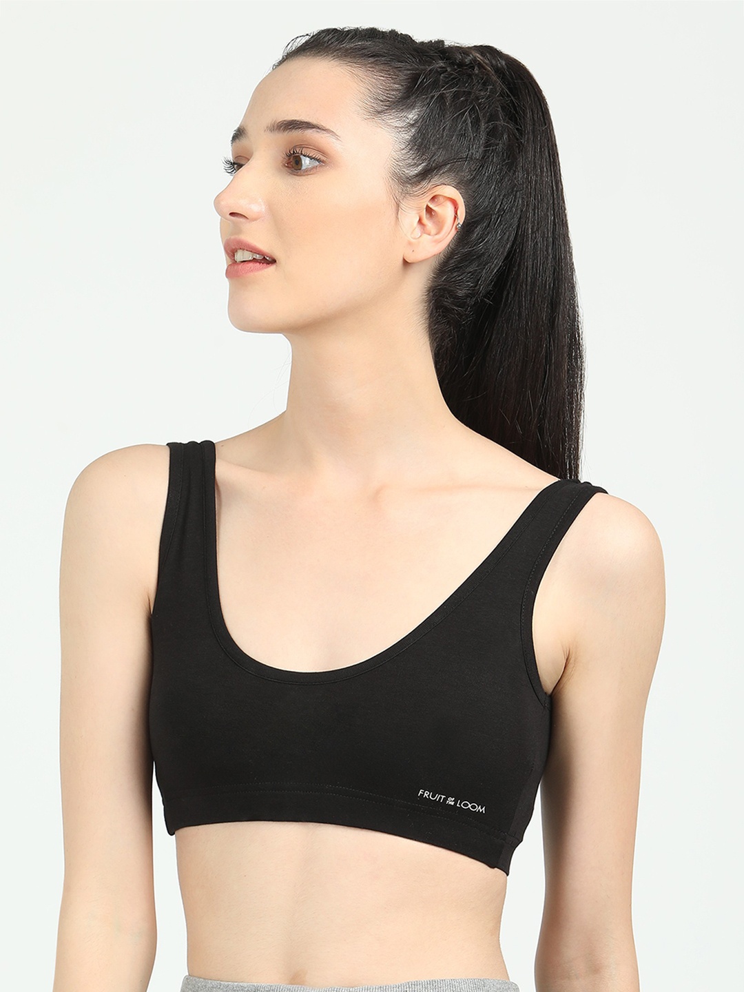 

Fruit of the loom Black Solid Non-Wired Non Padded Sports Bra FSTS01-N-A1S1