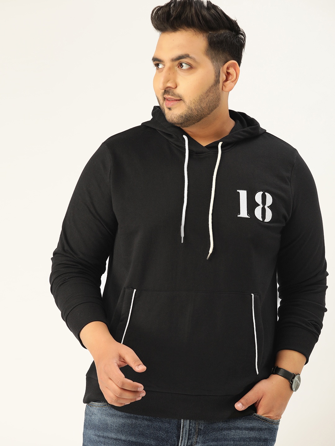 

Sztori Men Plus Size Black Applique Deatil Hooded Sweatshirt