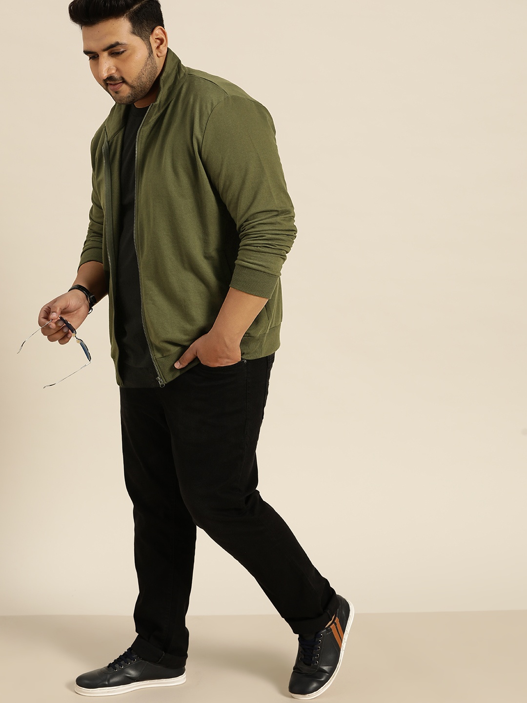 

Sztori Men Olive Green Solid Front Open Plus Size Sweatshirt
