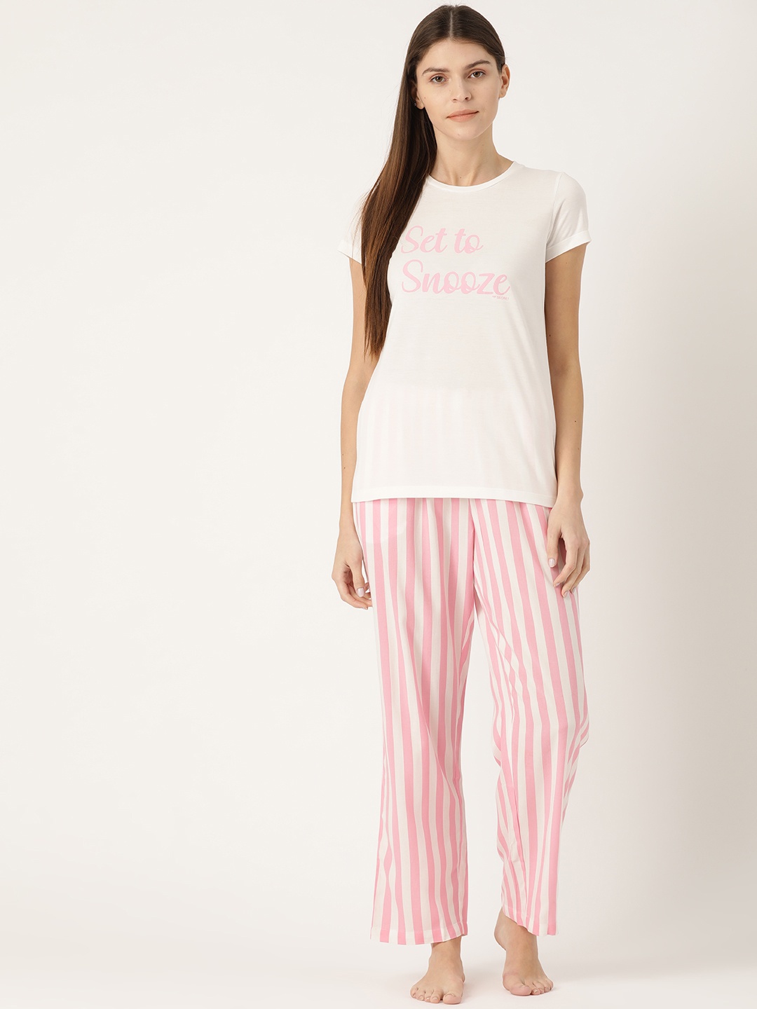 

MADAME M SECRET Women White & Pink Printed Night suit