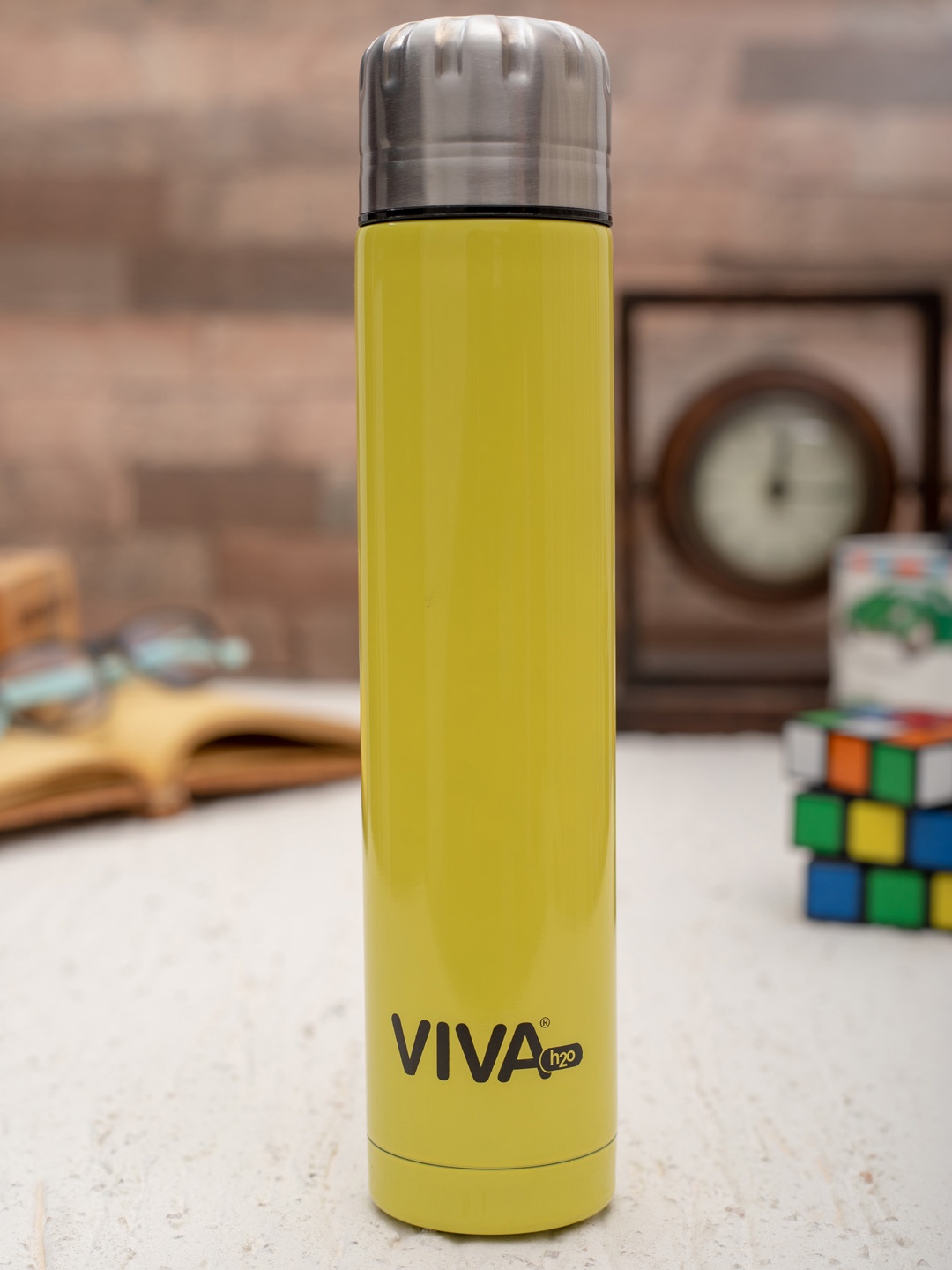 

VIVA h2o Unisex Yellow Solid Double Wall Stainless Steel Vaccum Insulated Water Bottle